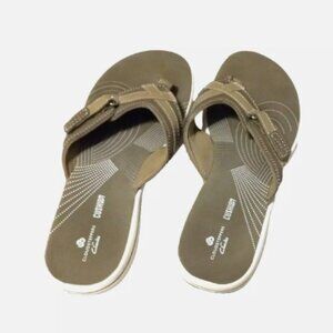 Cloudsteppers By Clarks Women's Flip Flops US Size 7M Gray